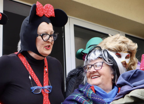 Fotografija 3 - Kninske maškare preuzele ključeve grada