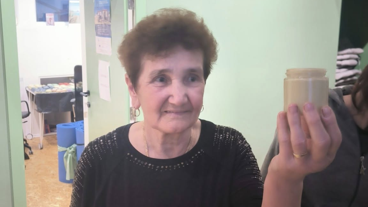 Aktivni i produktivni: Tribunjski umirovljenici na radionici izrađivali prirodnu kozmetiku