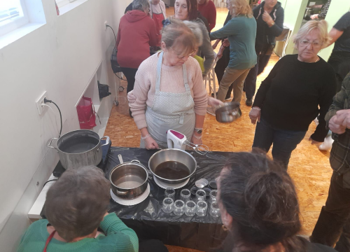 Fotografija 9 - Tribunjski umirovljenici na radionici izrađivali prirodnu kozmetiku