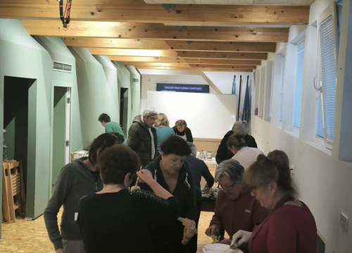 Fotografija 14 - Tribunjski umirovljenici na radionici izrađivali prirodnu kozmetiku