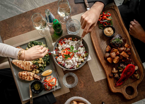 Fotografija 2 - FOTO U Šarmu u Vodicama Dan žena slave tri dana, zaigrajte atraktivnu nagradnu igru!