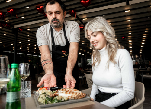 Fotografija 11 - FOTO U Šarmu u Vodicama Dan žena slave tri dana, zaigrajte atraktivnu nagradnu igru!
