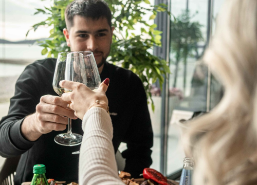 Fotografija 15 - FOTO U Šarmu u Vodicama Dan žena slave tri dana, zaigrajte atraktivnu nagradnu igru!