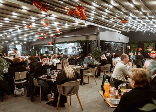 Fotografija 28 - FOTO U Šarmu u Vodicama Dan žena slave tri dana, zaigrajte atraktivnu nagradnu igru!