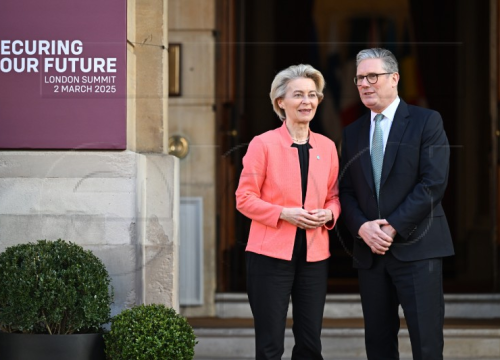 Von der Leyen: Europa se mora hitno naoružati