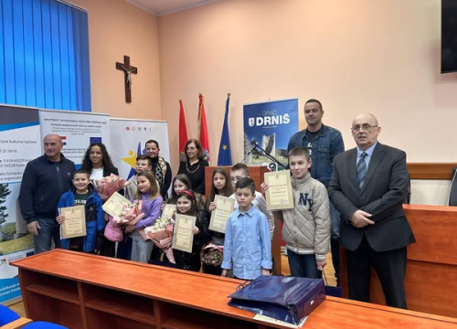 Fotografija 1 - Mladi drniški sportaši primili priznanja