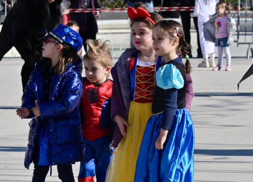 Fotografija 12 - Maškarana povorka prošla kroz grad (2)