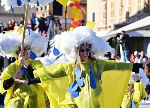 Fotografija 2 - Maškarana povorka prošla kroz grad (2)