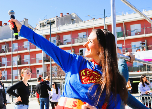 Fotografija 4 - Vesela atmosfera: Velikoj maškaranoj povorci u Kninu pridružili se svi uzrasti