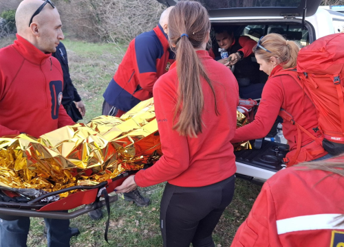 Timski rad i stručnost: Šibenski HGSS-ovci spasili ozlijeđenu ženu kod Kijeva
