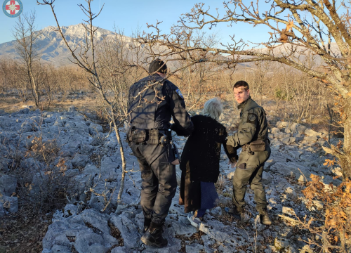 Fotografija 5 - Šibenski HGSS-ovci spasili ozlijeđenu ženu kod Kijeva