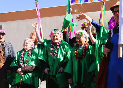 Vesela atmosfera: Velikoj maškaranoj povorci u Kninu pridružili se svi uzrasti