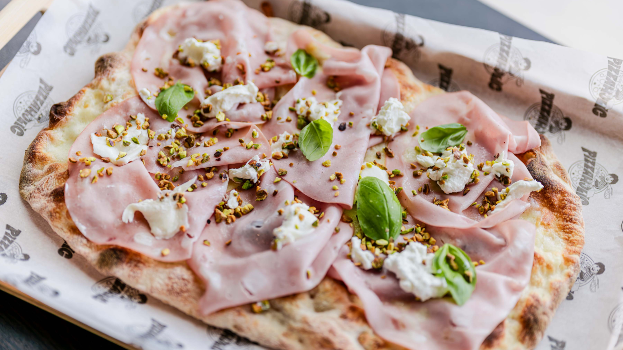 Besplatna kava i vrhunska zabava u Pizzaholicu!