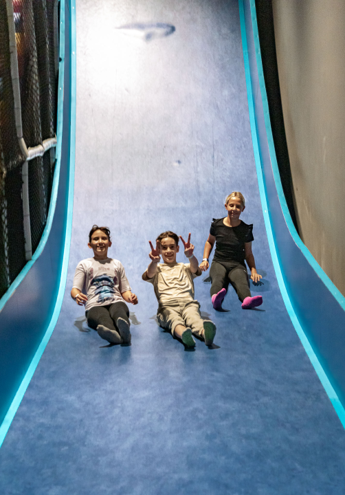 FOTO Besplatna kava i vrhunska zabava u Pizzaholicu!