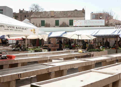 Fotografija 1 - Petak na šibenskoj pijaci