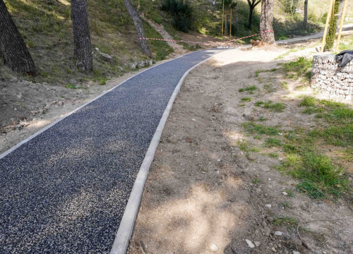 Fotografija 8 - Trim staza u Rasadniku skoro pa gotova: Počela završna faza radova