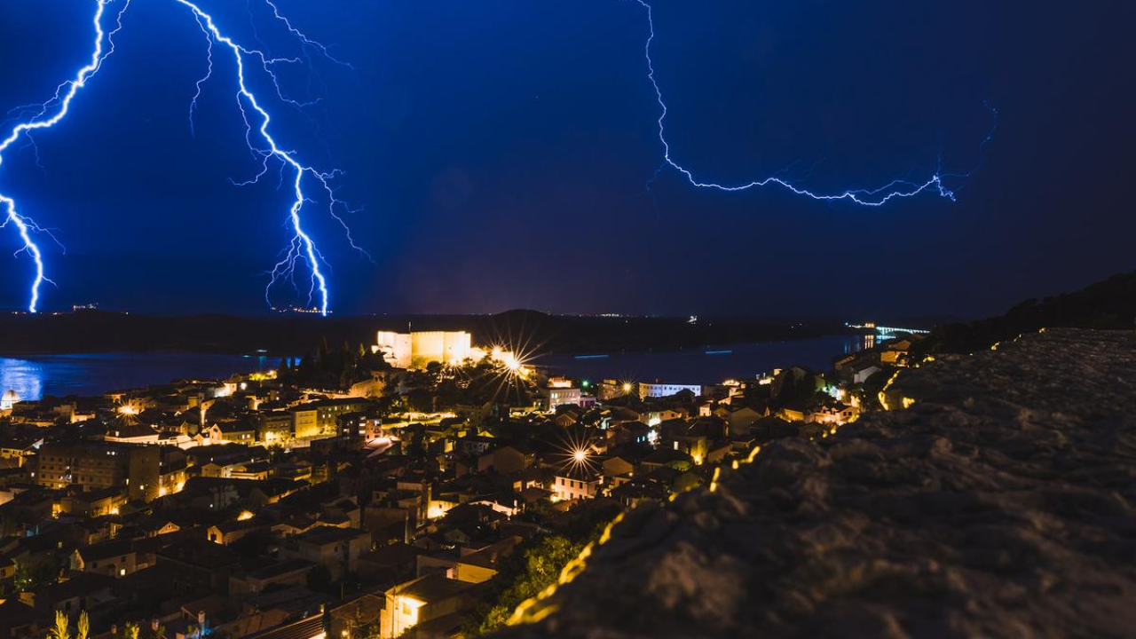 Stiže velika promjena vremena, pljuskovi i grmljavina