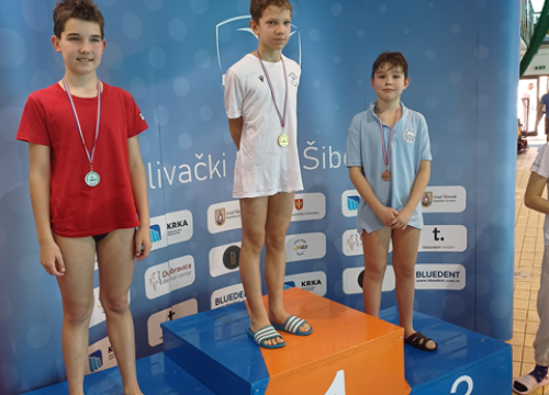 Fotografija 4 - FOTO: Članovi Mora Niko Koloper i Luka Šupe uzeli tri medalje na Prvenstvu Dalmacije za početnike