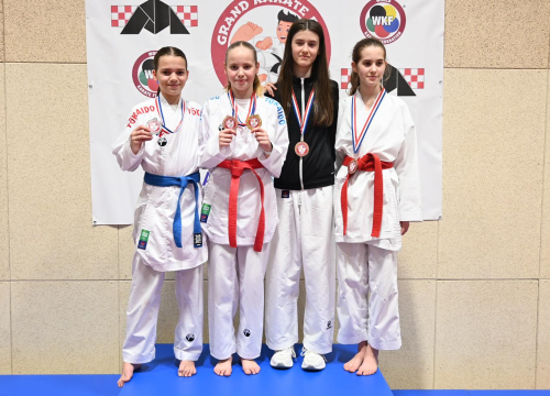 Fotografija 10 - FOTO: Karataši Okita donijeli u Vodice titulu najboljeg kluba na '4. Grand Karate Funu'