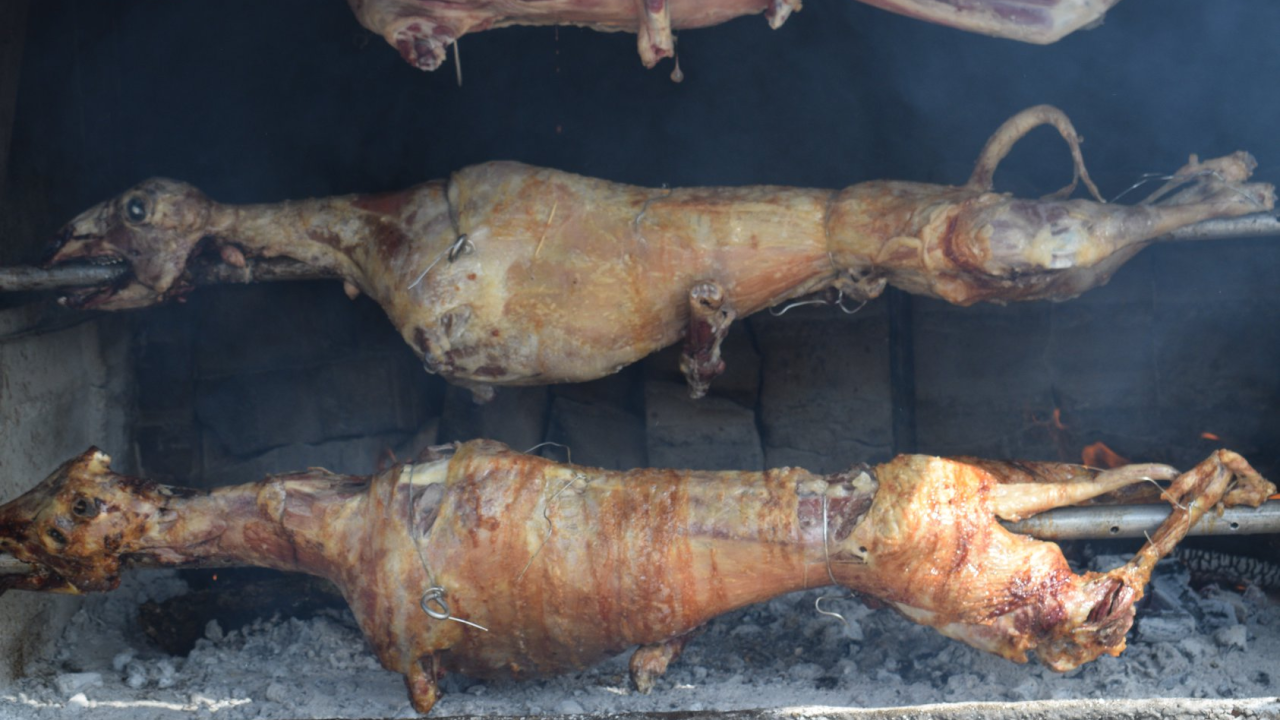 Nije lako odoljeti iskušenju, ali ove osobe trebale bi izbjegavati janjetinu