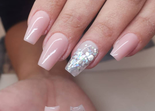 Fotografija 11 - FOTO Beauty Clinic by Tamara proširila svoj tim: Nova stručnjakinja za savršene nokte!