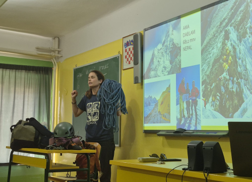 Fotografija 3 - Antonia Viljac u šibenskoj gimnaziji