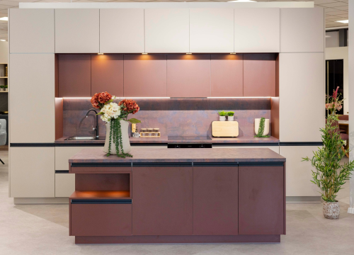 Fotografija 3 - FOTO Pokloni, ukusni zalogaji, uštede do 55 posto i gratis krevet čekaju vas u Dalmare centru!