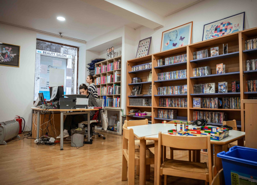 Fotografija 9 - FOTO Šibenska knjižnica, zahvaljujući vrijednim djelatnicima, sasvim dobro radi u 'izvanrednim' uvjetima, ali svi jedva čekaju povratak 'kući'