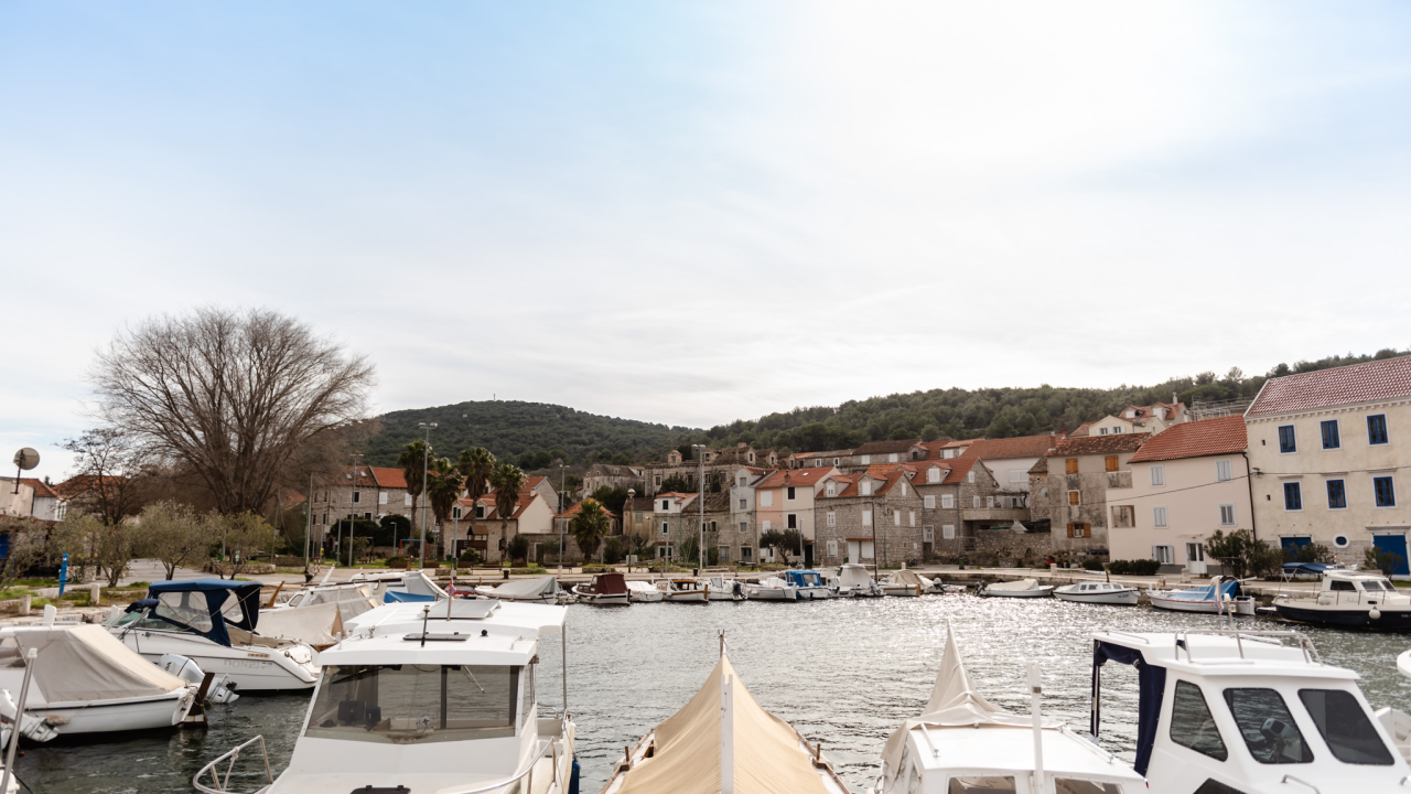 Zlarin i Prvić bez liječnika, umirovljenici ogorčeni: ‘Na što smo spali? Sve gore je, a mi sve stariji’