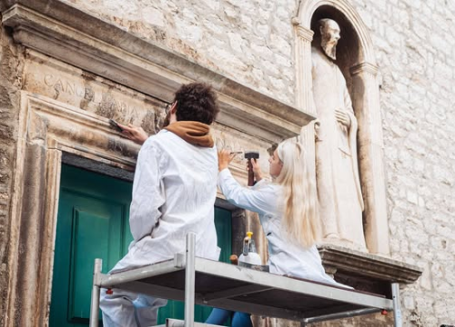 Društvo Juraj Dalmatinac neumorno obnavlja  šibensku gradsku jezgru