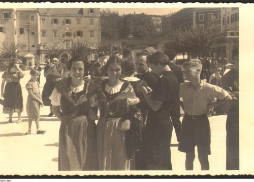 Šibenski leksikon: 'Tresi-mesi, vode mi donesi'