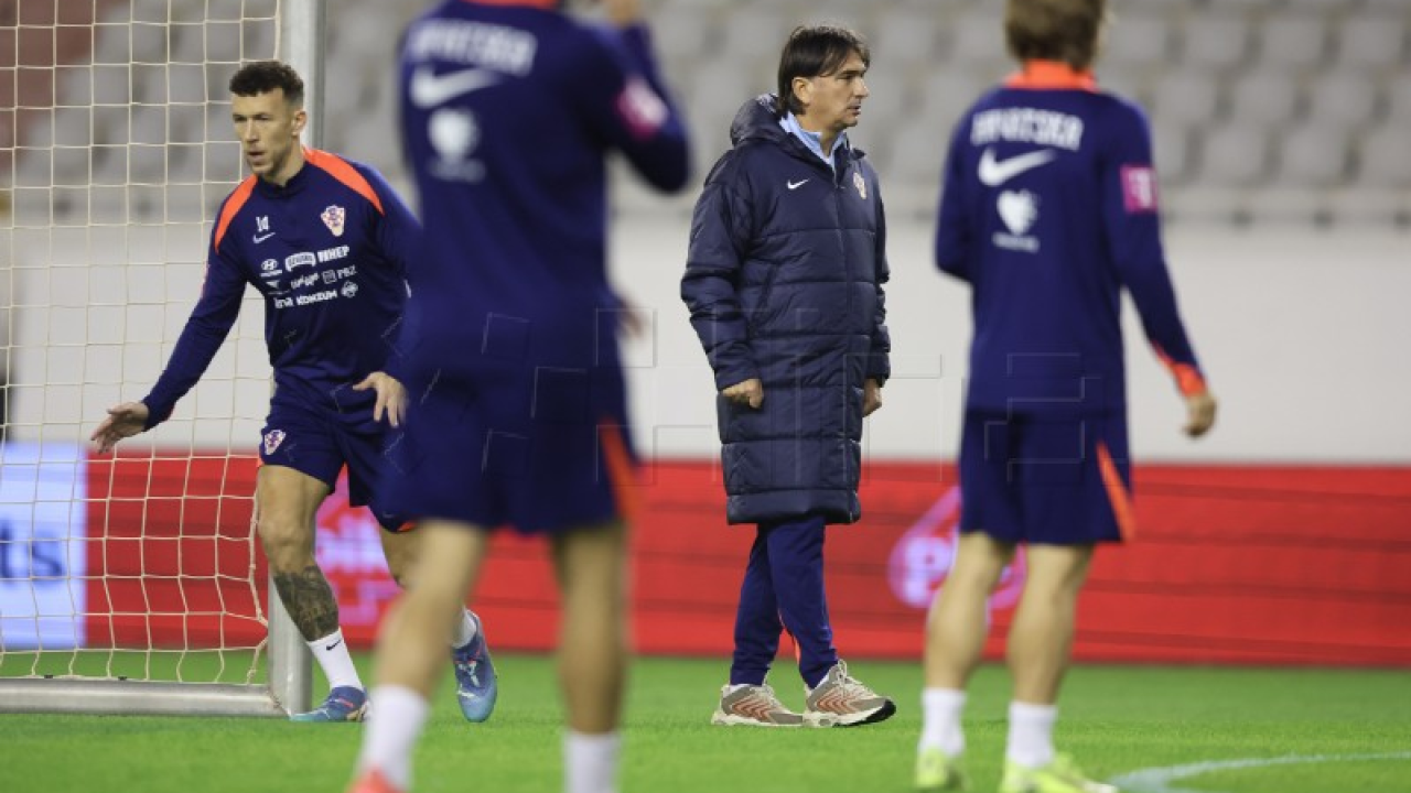 'Vatreni' se u ponedjeljak okupljaju u Splitu