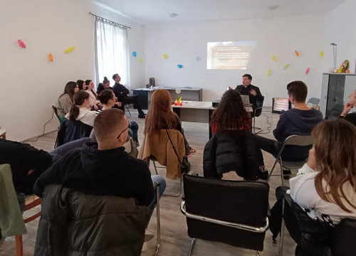 Održana 'Schola orandi' za mlade u Šibeniku