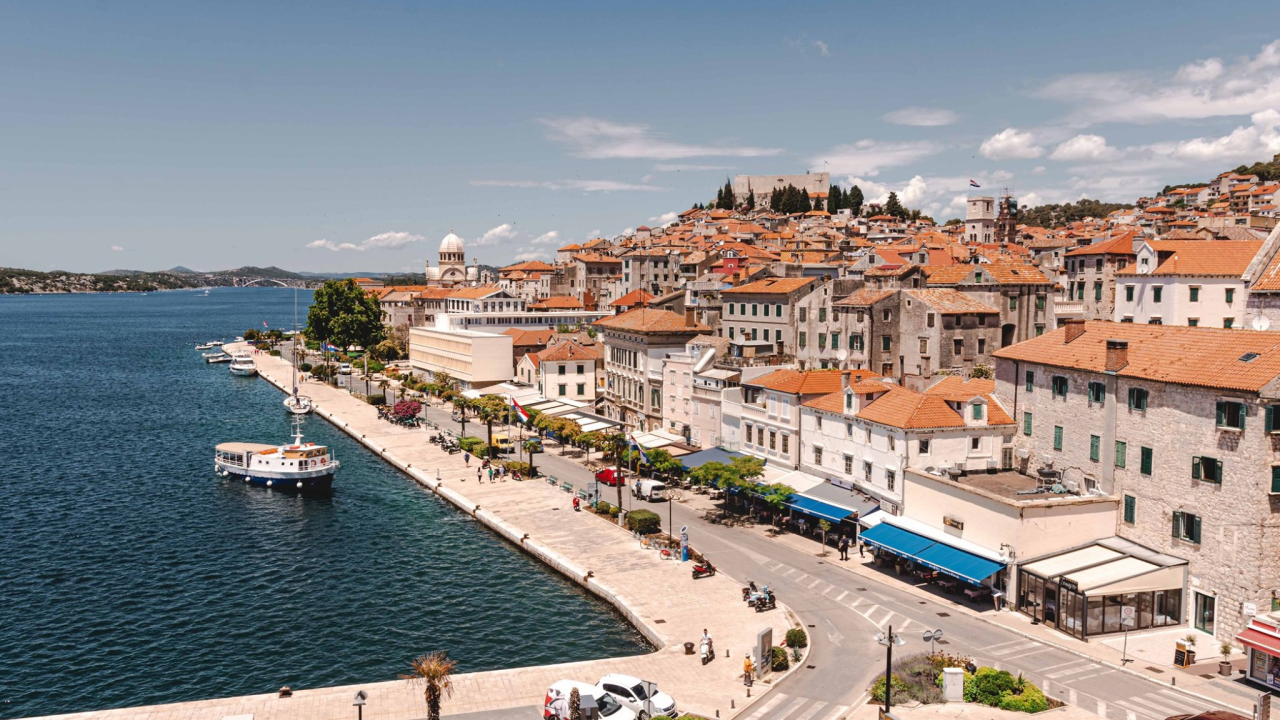 Šibenik pri vrhu po broju novootvorenih obrta, Vodice u Top 10 gradova s najvećim brojem obrta u odnosu na broj stanovnika