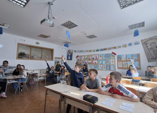 Fotografija 3 - Udruga Argonauta održala prvu radionicu recikliranja u Katoličkoj osnovnoj školi