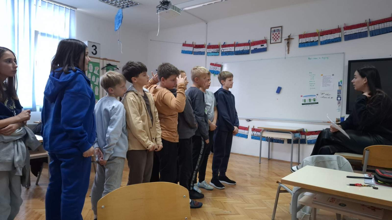 Udruga Argonauta održala prvu radionicu recikliranja u Katoličkoj osnovnoj školi