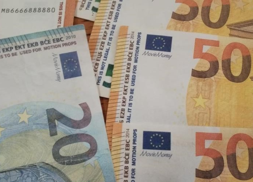 'Filmski' trikovi šibenskih tinejdžera: Kupovali lažne eure preko interneta i zaradili kaznene prijave