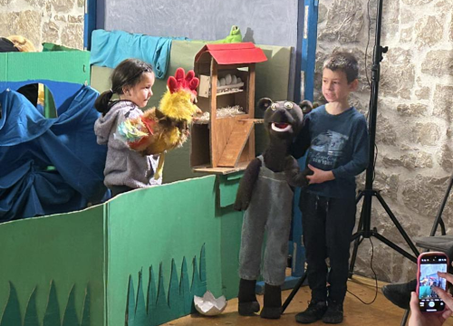 Fotografija 15 - Mali lutkari iz šibenskih vrtića u Art podrumu održali smotru dječjih lutkarskih igrokaza