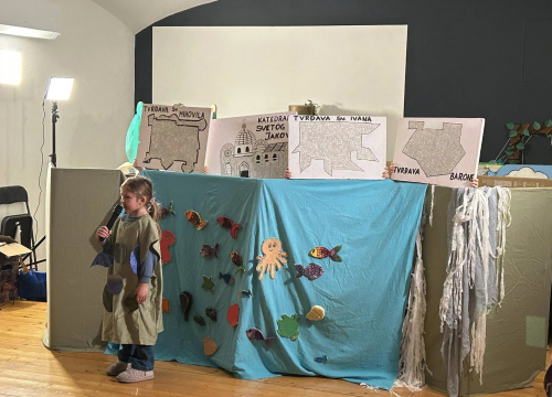 Fotografija 5 - Mali lutkari iz šibenskih vrtića u Art podrumu održali smotru dječjih lutkarskih igrokaza