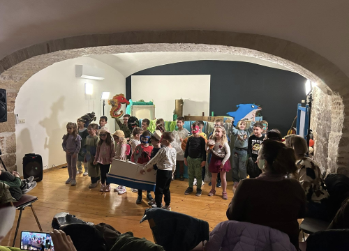 Fotografija 4 - Mali lutkari iz šibenskih vrtića u Art podrumu održali smotru dječjih lutkarskih igrokaza