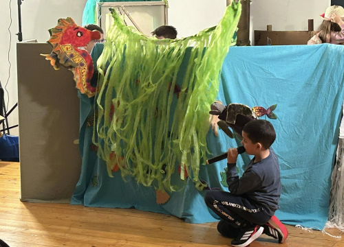 Fotografija 6 - Mali lutkari iz šibenskih vrtića u Art podrumu održali smotru dječjih lutkarskih igrokaza