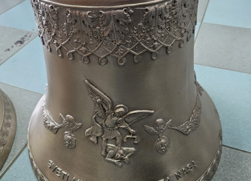 Fotografija 12 - Pomišljaju blagoslovljena i postavljena nova bilička zvona