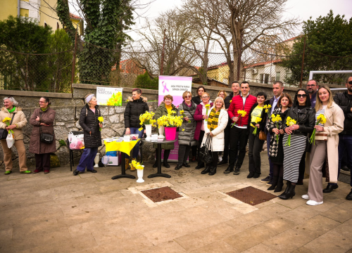 Fotografija 6 - Dan narcisa obilježen u Drnišu i Oklaju