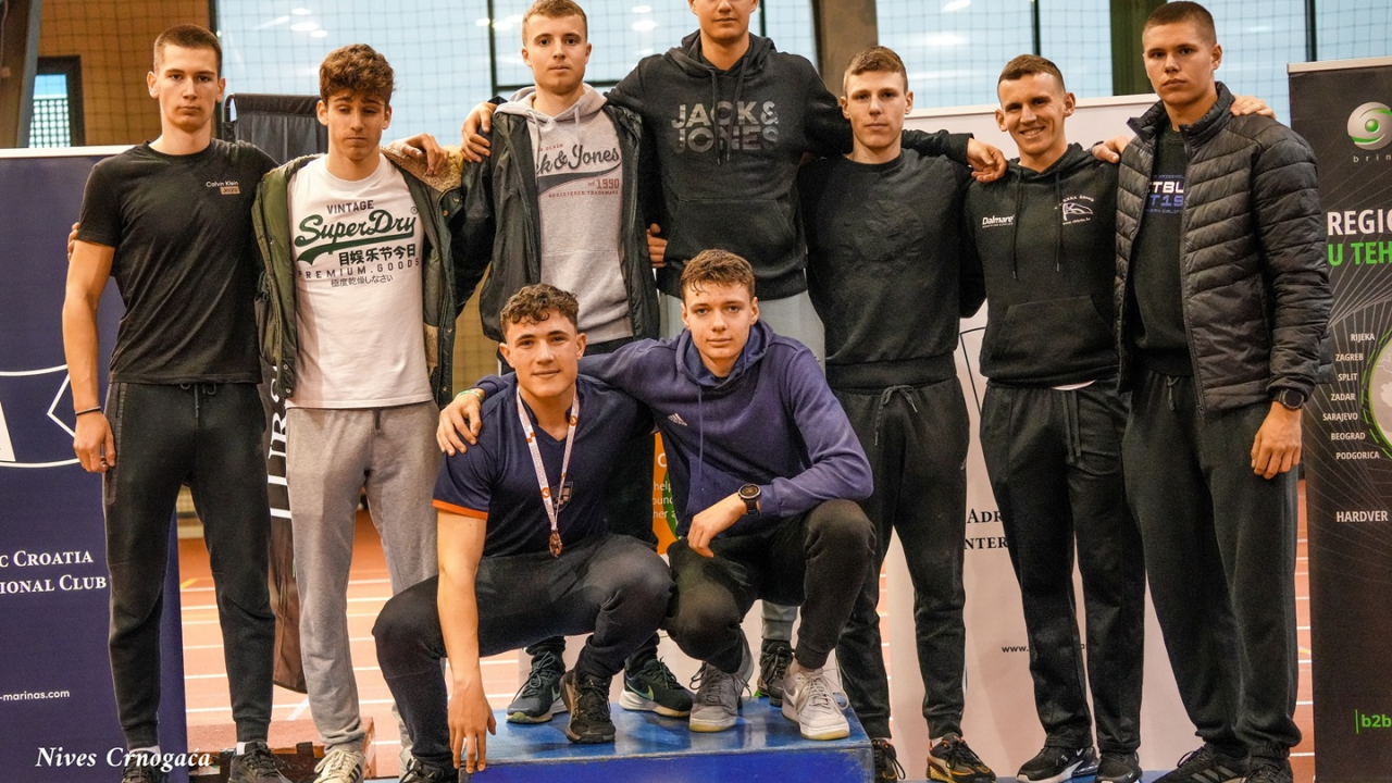 Veslači Krke na Prvenstvu Hrvatske na ergometru: Šimi Grubišiću bronca i 21 sekundu bolji rezultat