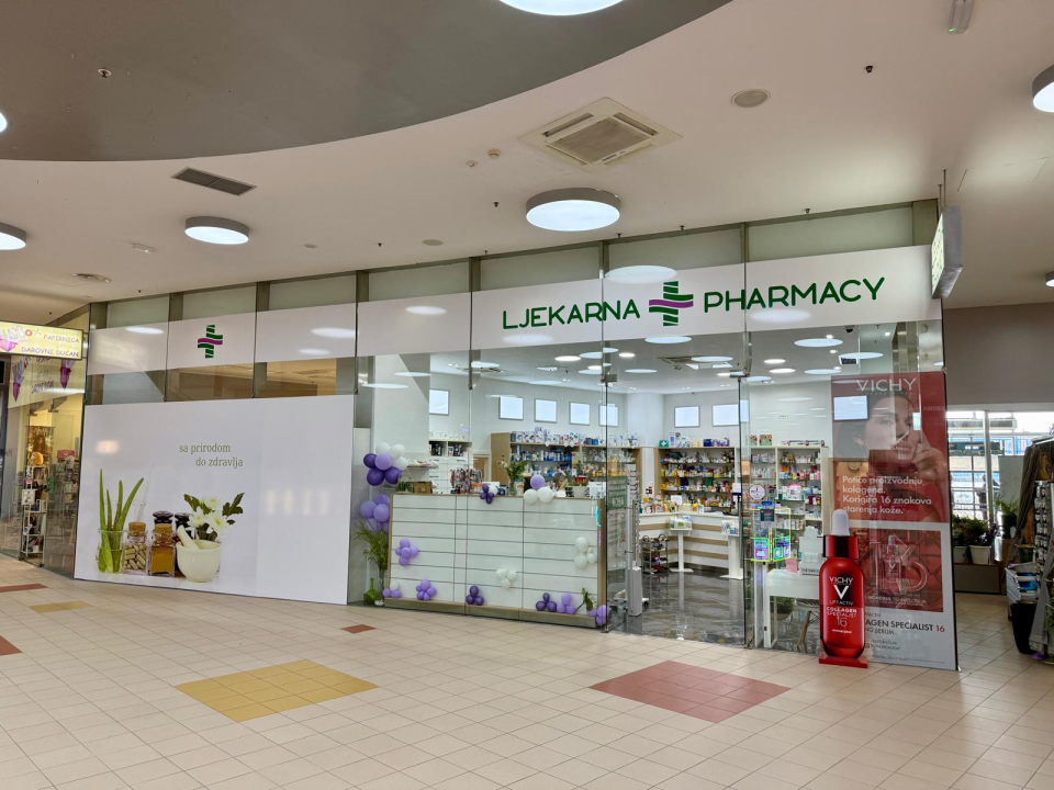 FOTO Ljekarna Plenča s lokacije kraj bolnice preselila u Dalmare