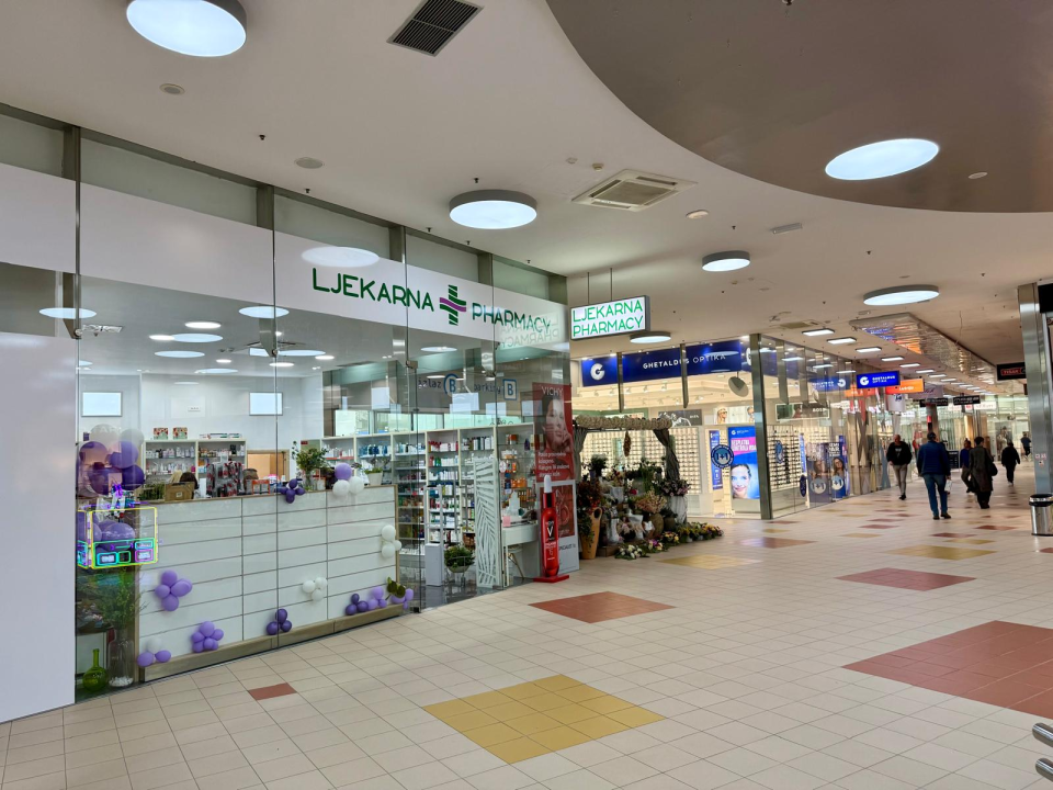 FOTO Ljekarna Plenča s lokacije kraj bolnice preselila u Dalmare