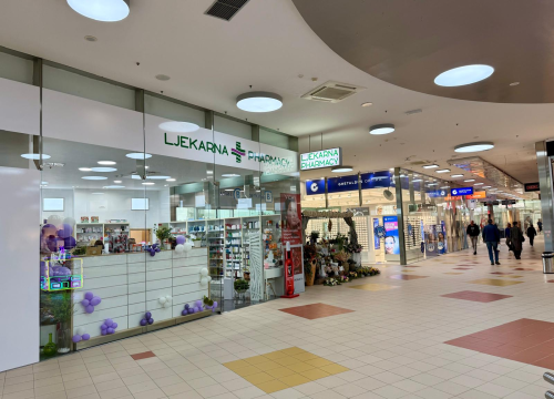 Fotografija 2 - FOTO Ljekarna Plenča s lokacije kraj bolnice preselila u Dalmare