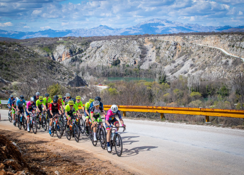 Fotografija 10 - FOTO: U nedjelju '4. Skradin Granfondo': Spektakularna staza za bicikliste, spektakularan cilj za publiku