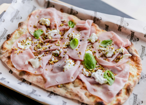 Fotografija 43 - FOTO U Pizzaholicu probajte rimsku pinsu i al taglio jer hrskavost mijenja pravila!