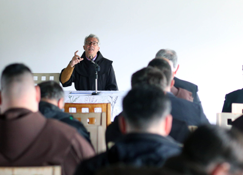 Pastoralni programi za vjernike glavna tema mjesečnog susreta svećenika Šibenske biskupije